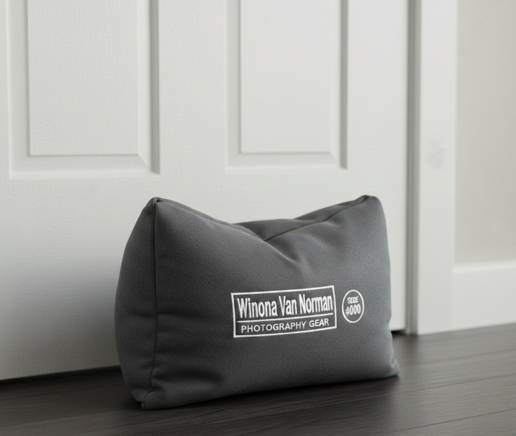 Winona Van Norman, Crafts Glass Beads, Size 000, Camera Bag Equipment 1