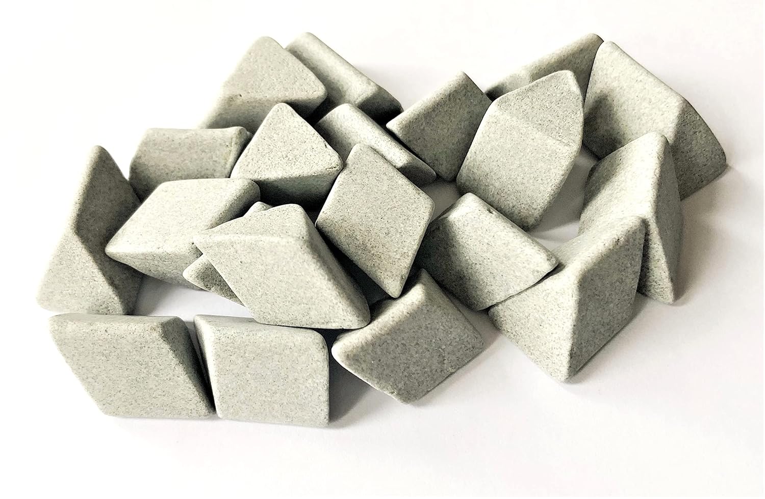 winona-van-norman-ceramic-tumbling-media-large-polyhedrons